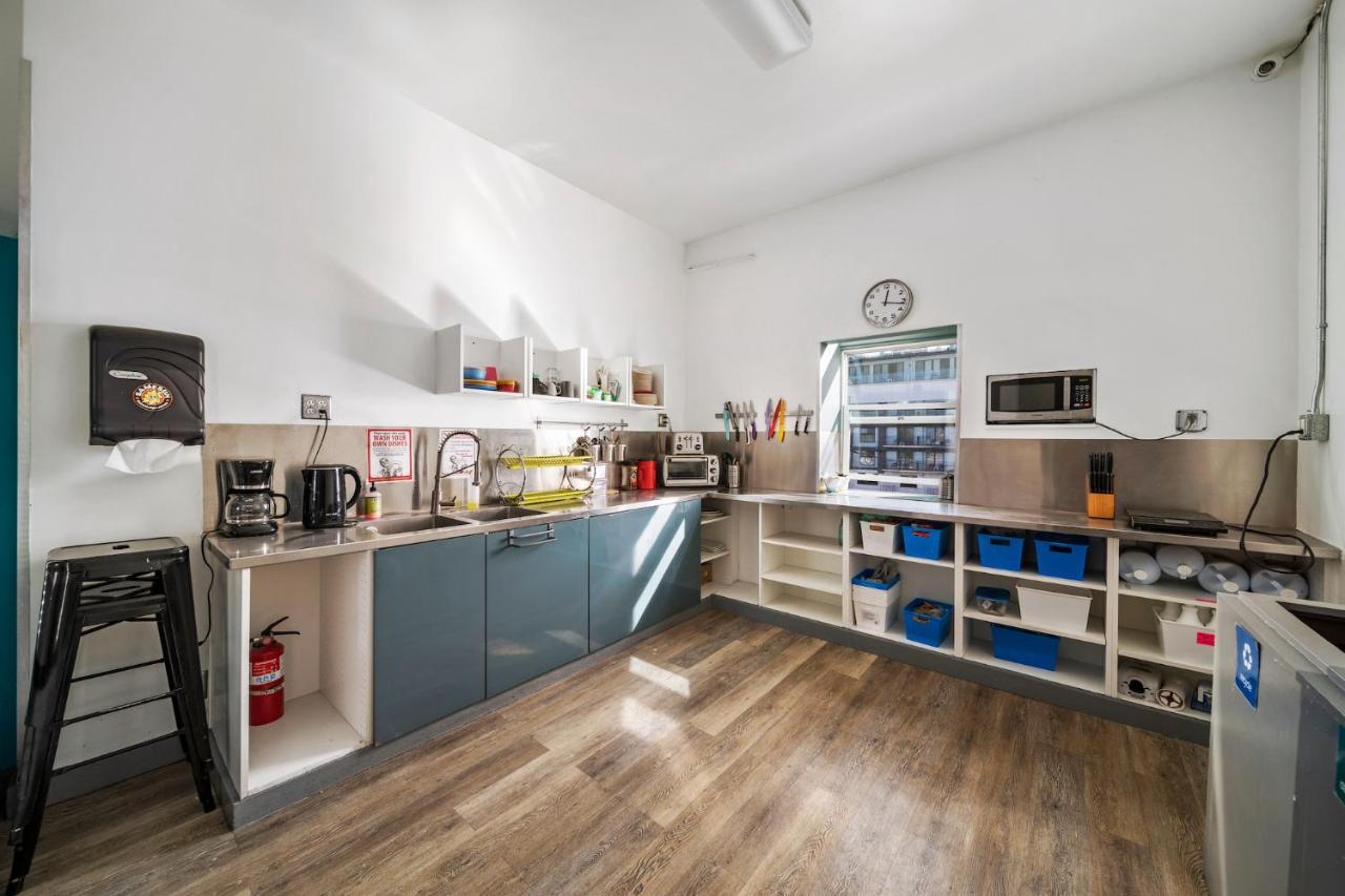 เซมซัน เวนิส บีช Hostel ลอสแอนเจลิส ภายนอก รูปภาพ