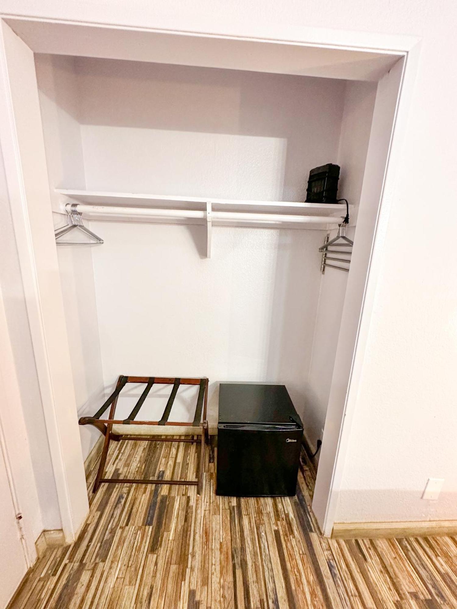 เซมซัน เวนิส บีช Hostel ลอสแอนเจลิส ภายนอก รูปภาพ